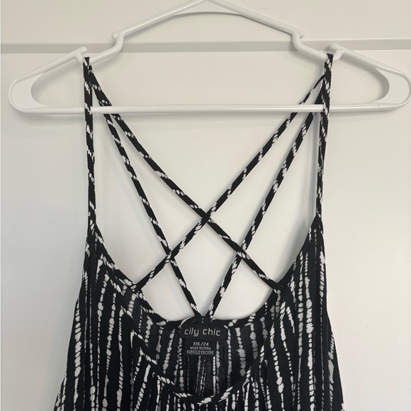 City Chic Black and White Backless Dress - Picture 3 of 4